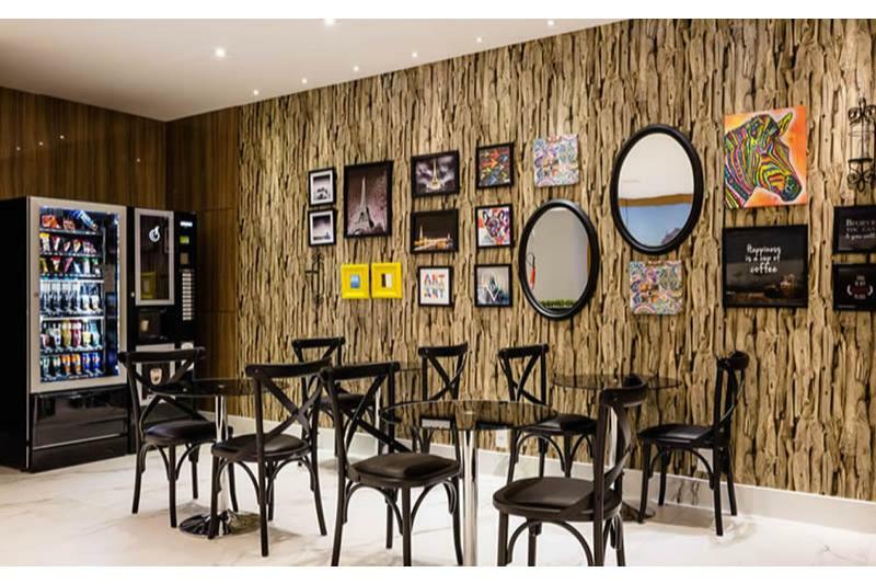 Vox Hotel Сан-Жуан-ди-Мерити Экстерьер фото